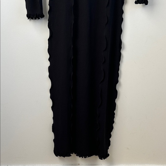 H&M OVERLOCK-DETAIL RIB-KNIT DRESS - Picture 6 of 11